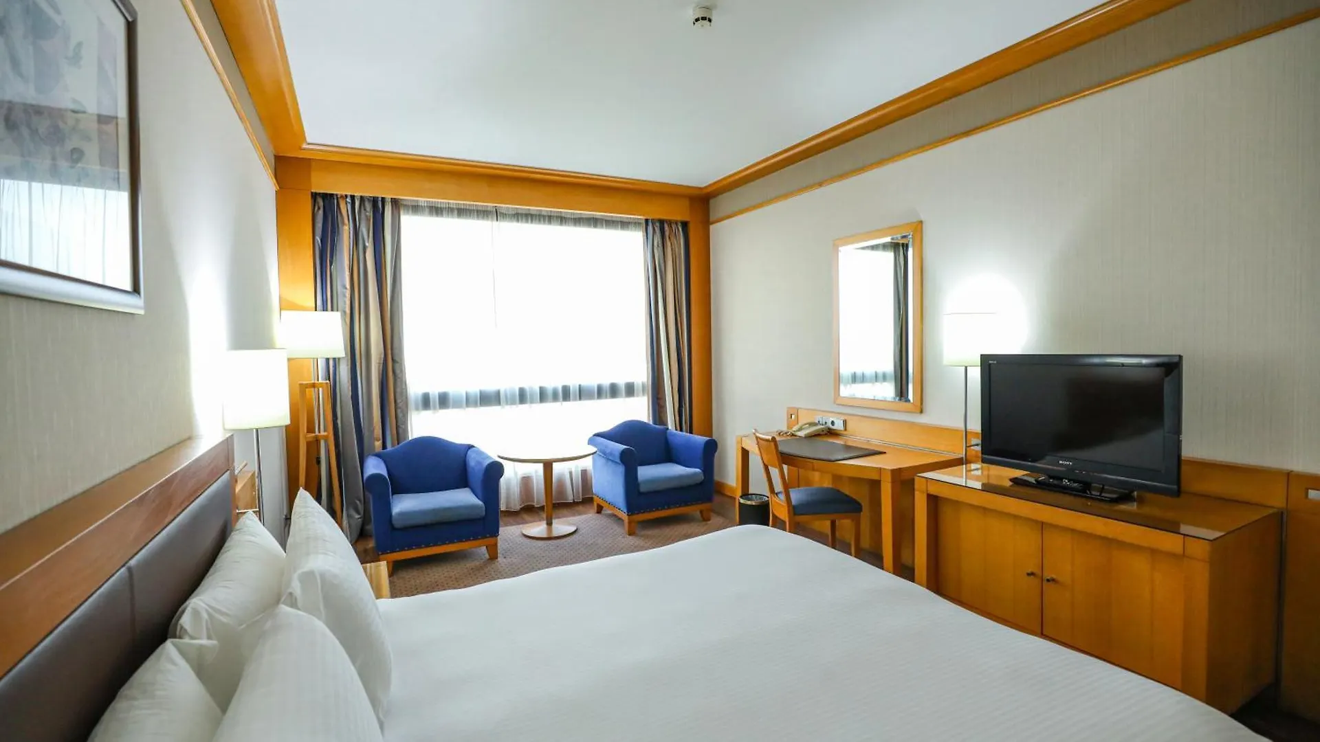Hotel Crowne Plaza Hamra Beirut By Ihg Liban