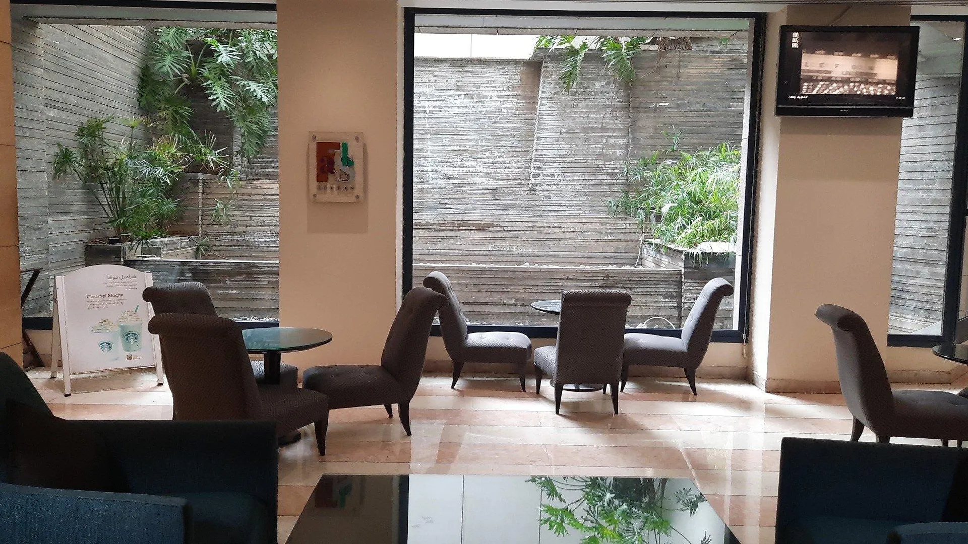 Crowne Plaza Hamra Beirut By Ihg Hotel