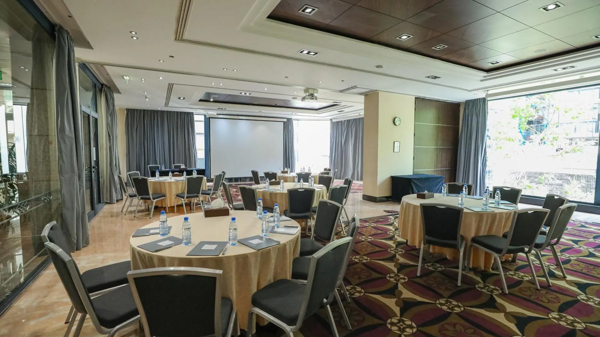 Crowne Plaza Hamra Beirut By Ihg Hotel 5*,  Lebanon