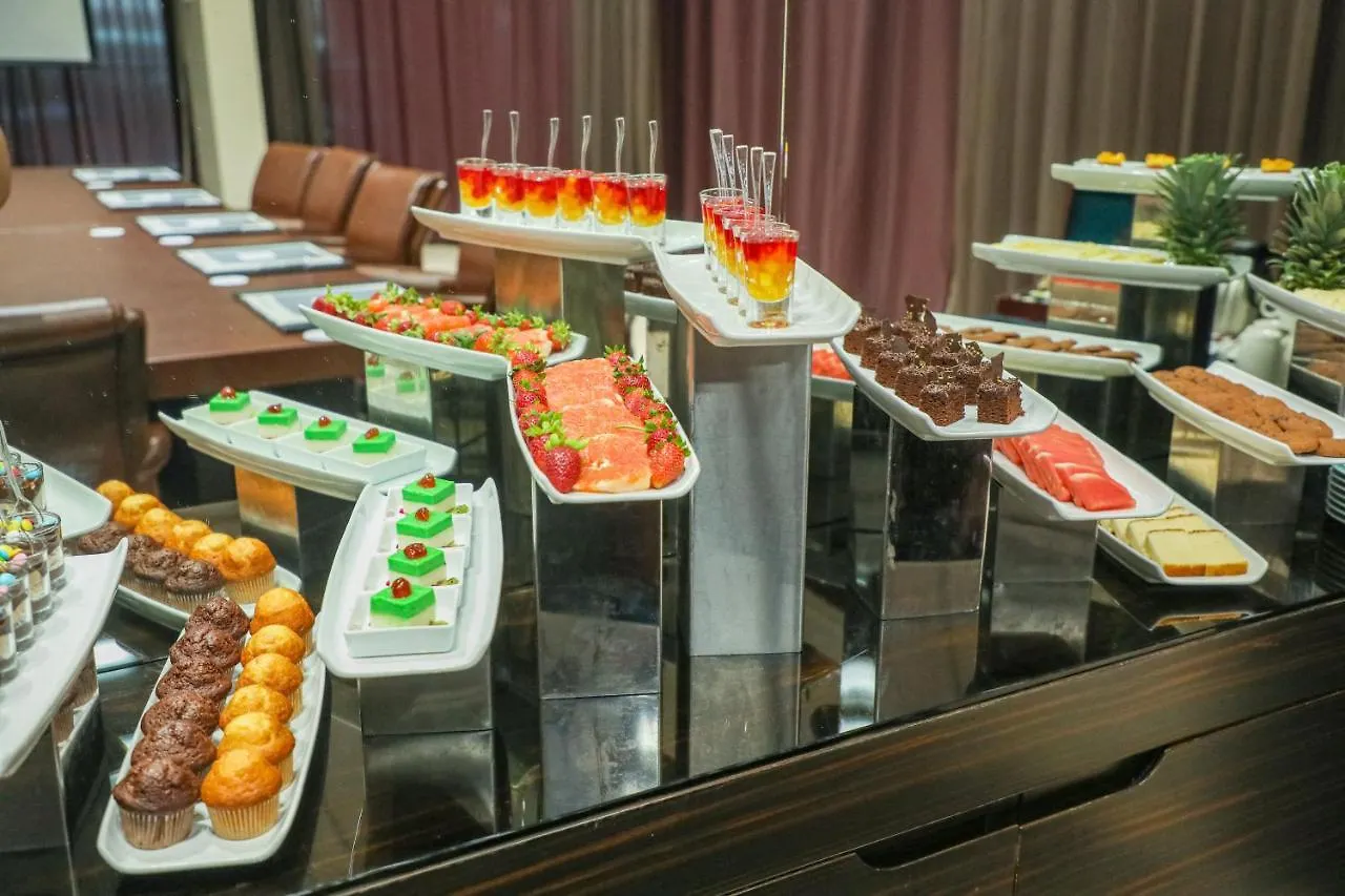 Hotel Crowne Plaza Hamra Beirut By Ihg